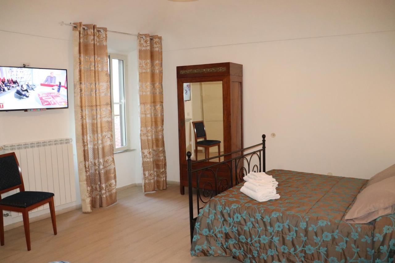 B&B Camere Montalto Centro Montalto di Castro Exterior photo